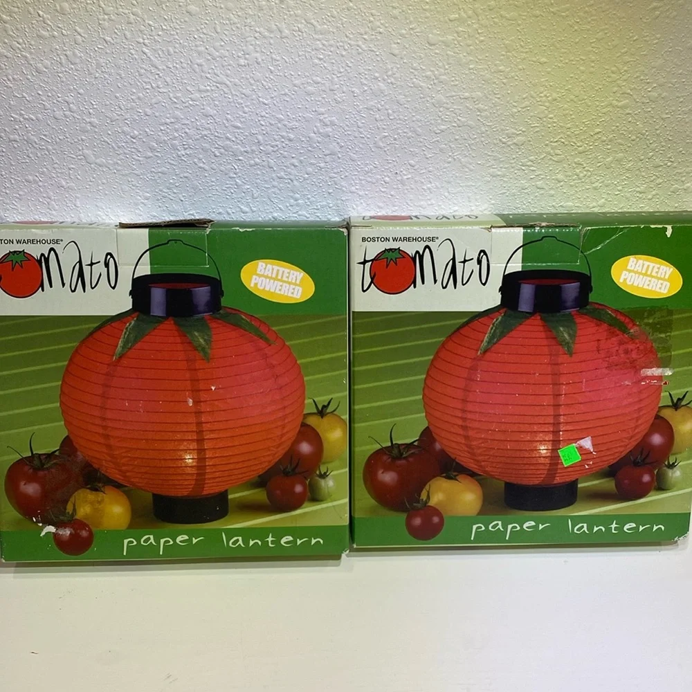 Vintage Boston Warehouse Tomato Paper Lanterns (2) Battery Powered year 2002